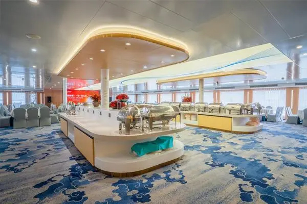 华夏五号游轮自助餐厅