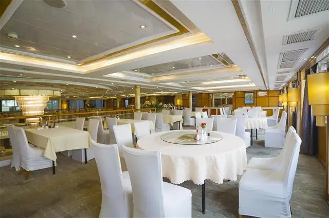总统8号游轮vip餐厅