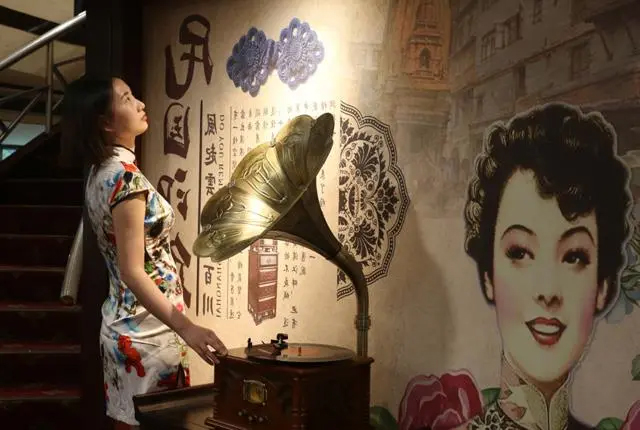总统2号游轮内部环境