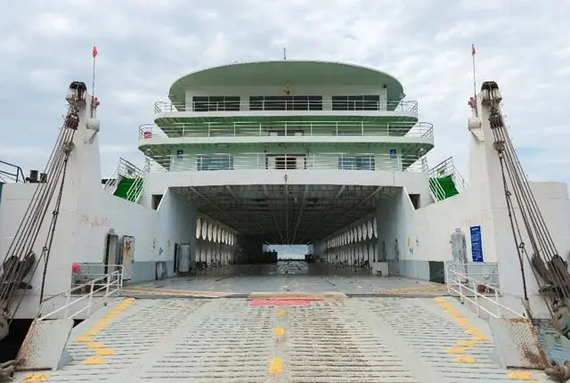 新高湖游船车库3