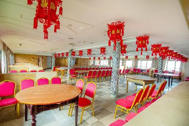 新高湖游船餐厅